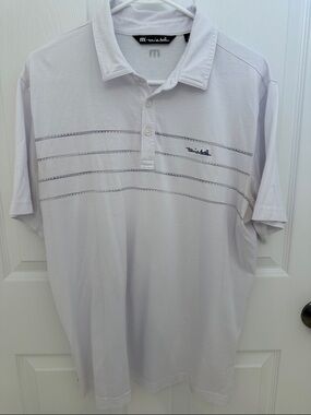 Travis Mathew Light Gray/White Short-Sleeve Polo with Horizontal Stripe Detail